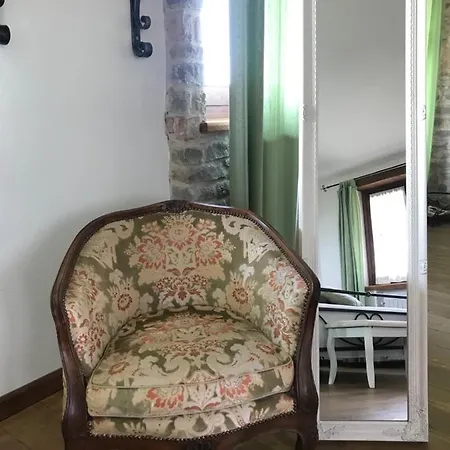 Bed and breakfast Radice 4*